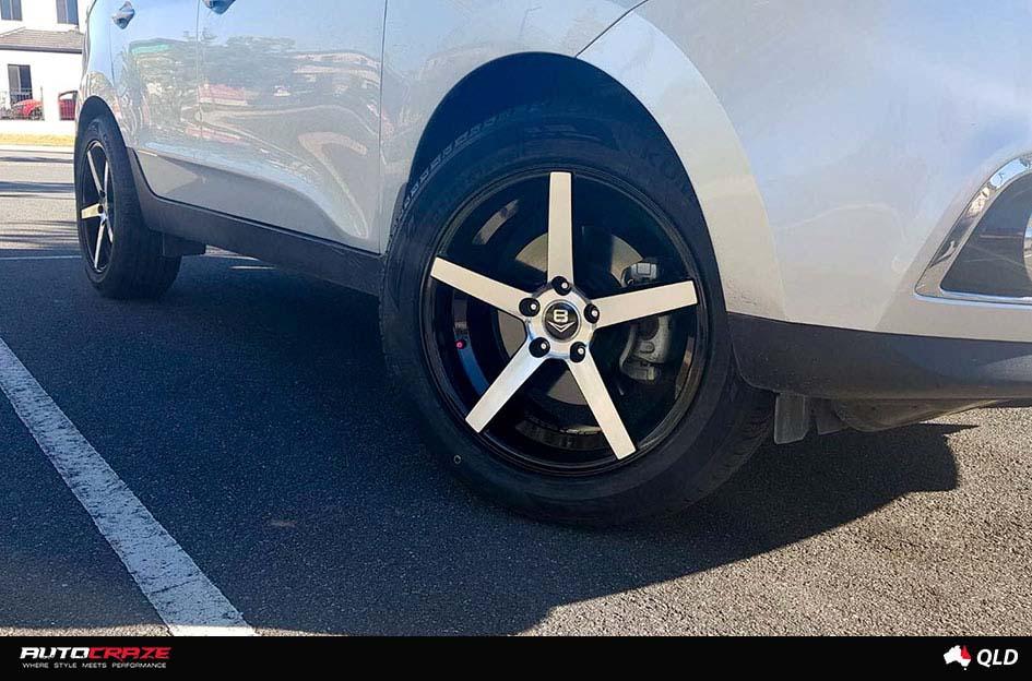 HYUNDAI IX35 RACER BLACK MACHINED FACE